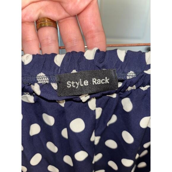 Style Rack Shorts (measure S) - Picture 3 of 4